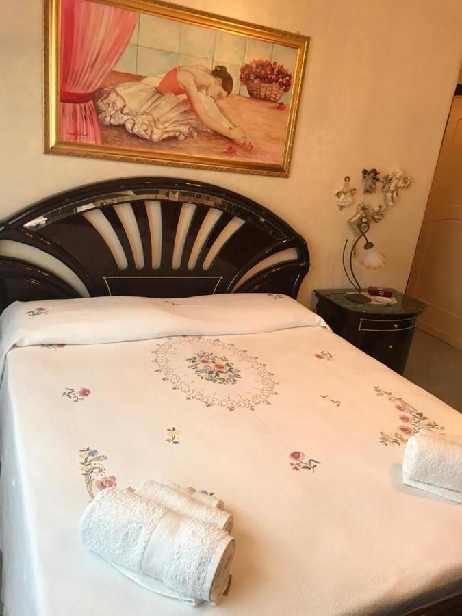 Casa Vacanza Nonna Adri Monopoli Exterior foto