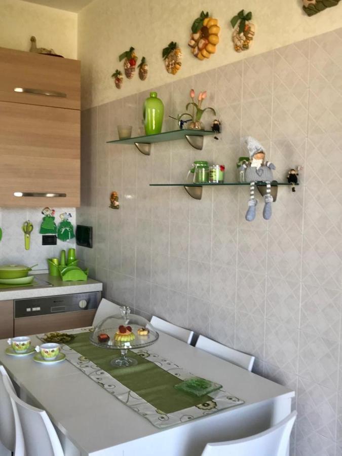Casa Vacanza Nonna Adri Monopoli Exterior foto